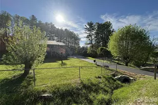 342 Mountain View Rd, Burnsville, NC 28714 - Photo 46