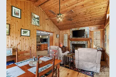 342 Mountain View Road, Burnsville, NC 28714 - Photo 18