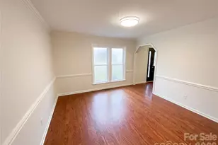 1385 Hunters Crossing Ln, Gastonia, NC 28054 - Photo 6