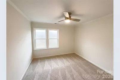 1385 Hunters Crossing Lane, Gastonia, NC 28054 - Photo 4