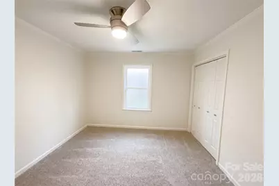 1385 Hunters Crossing Lane, Gastonia, NC 28054 - Photo 18