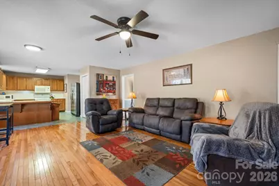 3956 Den Drive, Hickory, NC 28602 - Photo 6