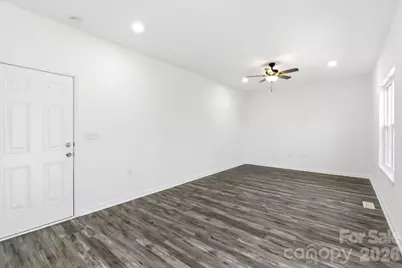 229 Deerfield Drive, Mount Holly, NC 28120 - Photo 4