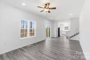 229 Deerfield Dr, Mount Holly, NC 28120 - Photo 6