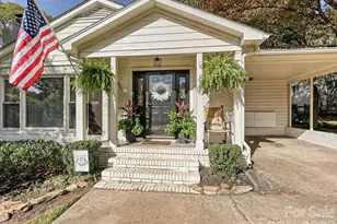 1119 Montford Dr, Charlotte, NC 28209 - Photo 2