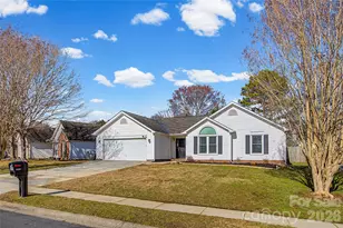 14209 Carriage Lake Dr, Charlotte, NC 28273 - Photo 26