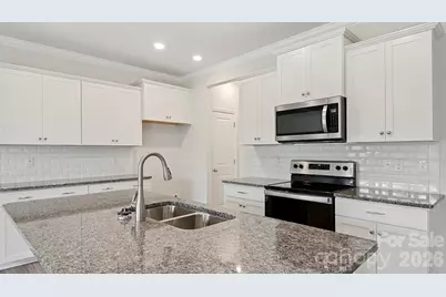 326 Lagoon Road, Fletcher, NC 28732 - Photo 6