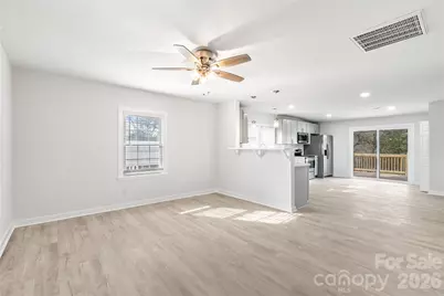 3076 Lightview Lane, Lincolnton, NC 28092 - Photo 4