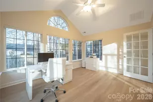 5515 Prosperity View Dr, Charlotte, NC 28269 - Photo 10