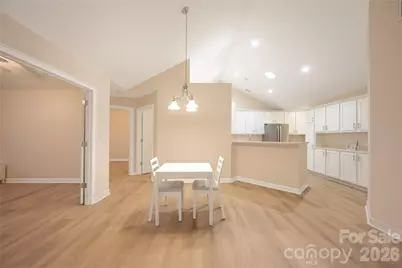 5515 Prosperity View Drive, Charlotte, NC 28269 - Photo 14