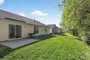 10641 Gold Pan Rd, Charlotte, NC 28215 - Photo 34