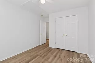 10641 Gold Pan Rd, Charlotte, NC 28215 - Photo 26