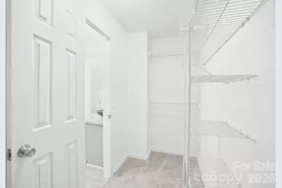 8725 Londonshire Drive, Charlotte, NC 28216 - Photo 30