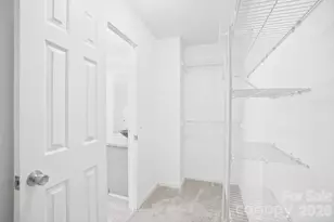 8725 Londonshire Dr, Charlotte, NC 28216 - Photo 30