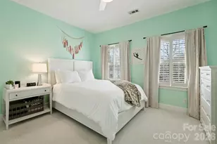 9434 Tresanton Dr, Charlotte, NC 28210 - Photo 32