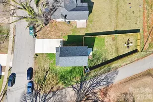 201 N Davis Ave, Newton, NC 28658 - Photo 20