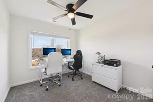 201 N Davis Ave, Newton, NC 28658 - Photo 8