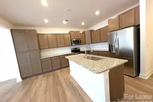 7712 Ethora Wy, Charlotte, NC 28216 - Photo 4