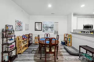 11949 Ridgeway Park Dr, Charlotte, NC 28277 - Photo 10