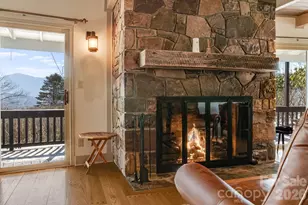 301 Highland Cir, Sugar Mountain, NC 28604 - Photo 18