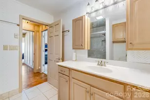 301 Highland Cir, Sugar Mountain, NC 28604 - Photo 32