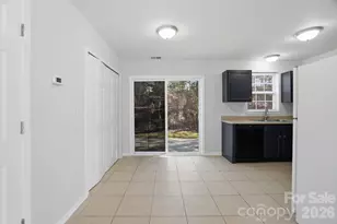 6924 Aulton Link Ct, Charlotte, NC 28269 - Photo 6