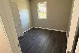 624 Northway Dr, Charlotte, NC 28208 - Photo 10