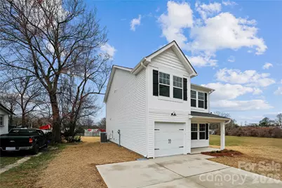 520 Bond Street, Statesville, NC 28677 - Photo 2