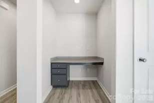 935 Wallace St, Statesville, NC 28677 - Photo 30