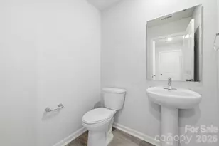 935 Wallace St, Statesville, NC 28677 - Photo 26