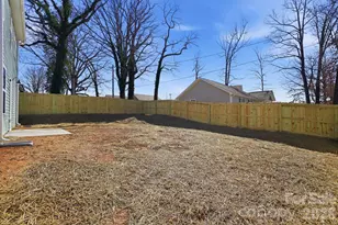 935 Wallace St, Statesville, NC 28677 - Photo 38