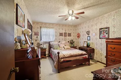 36 Kimberly Drive, Canton, NC 28716 - Photo 16