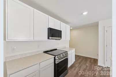 304 C S Main Street, Grover, NC 28073 - Photo 14