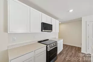 304 C S Main St, Grover, NC 28073 - Photo 14