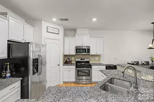 5015 Mockernut Ln, Indian Land, SC 29707 - Photo 8