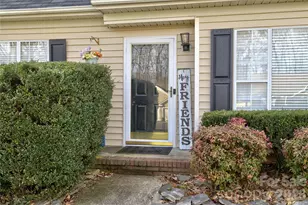 518 Lisa Carol Dr, Mooresville, NC 28115 - Photo 4