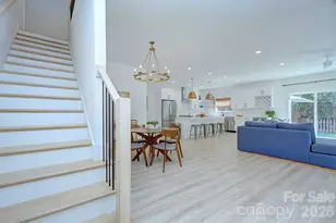 526 Seldon Dr, Charlotte, NC 28216 - Photo 4