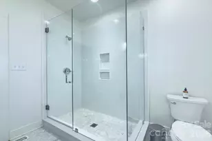 526 Seldon Dr, Charlotte, NC 28216 - Photo 20