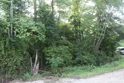 3609 E Nc 10 Highway, Claremont, NC 28610 - Photo 8