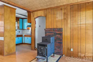 4676 Bowman Rd, Hickory, NC 28602 - Photo 6