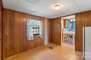 4676 Bowman Rd, Hickory, NC 28602 - Photo 12