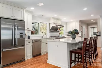 4358 Old Saybrook Court, Charlotte, NC 28211 - Photo 10