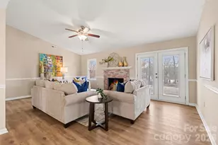 8207 Schooner Ln, Charlotte, NC 28270 - Photo 10