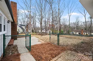 8207 Schooner Ln, Charlotte, NC 28270 - Photo 32