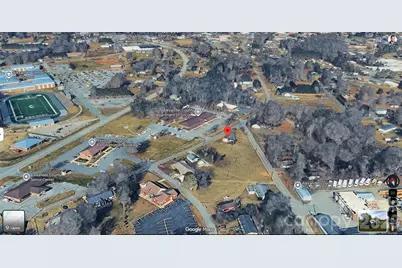 623 7th Street SW, Taylorsville, NC 28681 - Photo 2