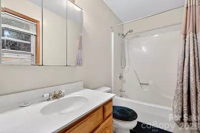 63 Independence Boulevard, Asheville, NC 28805 - Photo 36