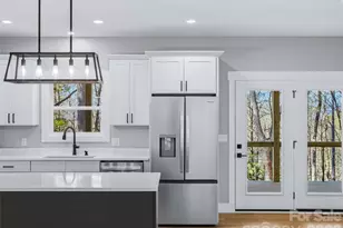 177 Shadow Run Rd, Hendersonville, NC 28792 - Photo 20