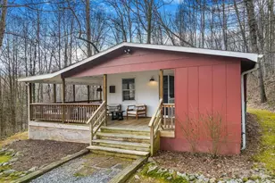 355 E View Rd, Sylva, NC 28779 - Photo 1