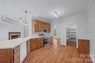 3689 Marshall Rd, Rock Hill, SC 29730 - Photo 10