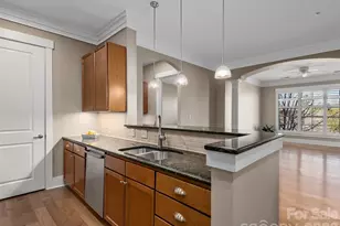 42 Schenck Pkwy, Asheville, NC 28803 - Photo 2